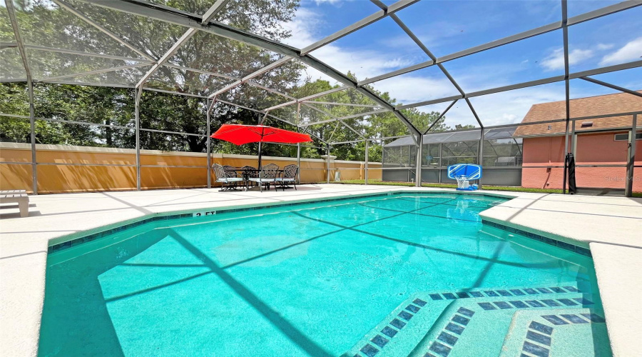 KISSIMMEE, Florida 34746, 6 Bedrooms Bedrooms, ,5 BathroomsBathrooms,Residential,For Sale,MADIERA BEACH,0,MFRS5149098