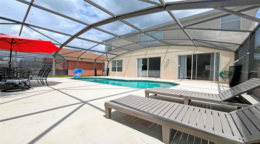 KISSIMMEE, Florida 34746, 6 Bedrooms Bedrooms, ,5 BathroomsBathrooms,Residential,For Sale,MADIERA BEACH,0,MFRS5149098