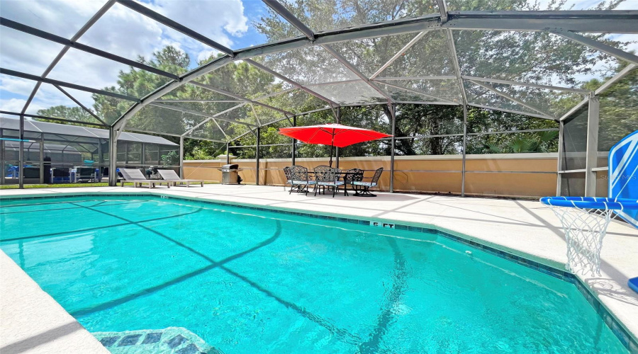 KISSIMMEE, Florida 34746, 6 Bedrooms Bedrooms, ,5 BathroomsBathrooms,Residential,For Sale,MADIERA BEACH,0,MFRS5149098