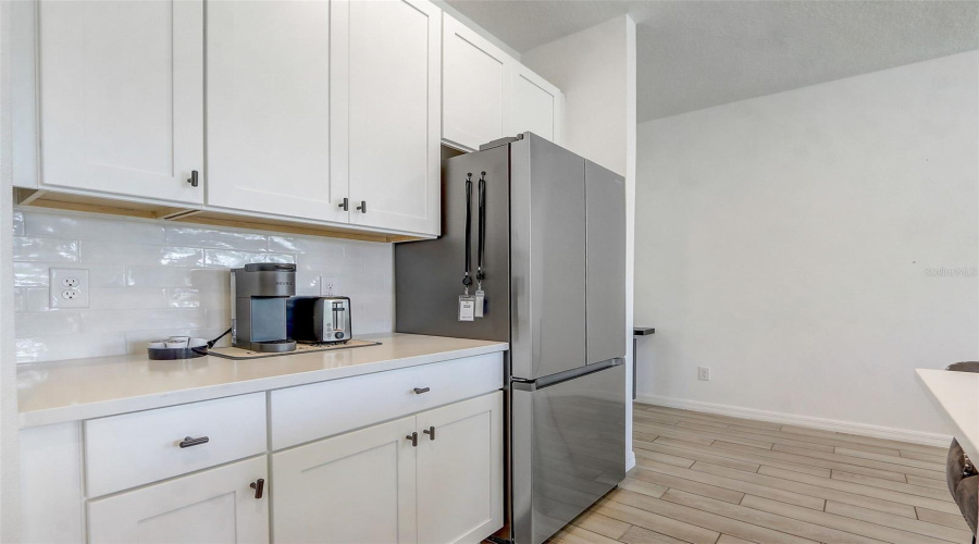 DAVENPORT, Florida 33896, 5 Bedrooms Bedrooms, ,4 BathroomsBathrooms,Residential,For Sale,DERWENT,0,MFRO6403200