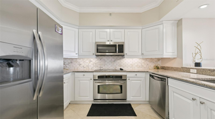 REUNION, Florida 34747, 2 Bedrooms Bedrooms, ,2 BathroomsBathrooms,Residential,For Sale,GATHERING,0,MFRO6388377