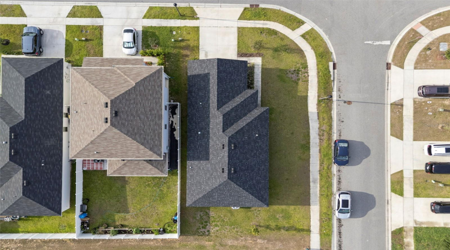 DAVENPORT, Florida 33897, 3 Bedrooms Bedrooms, ,2 BathroomsBathrooms,Residential,For Sale,PAPAYA,0,MFRO6403216
