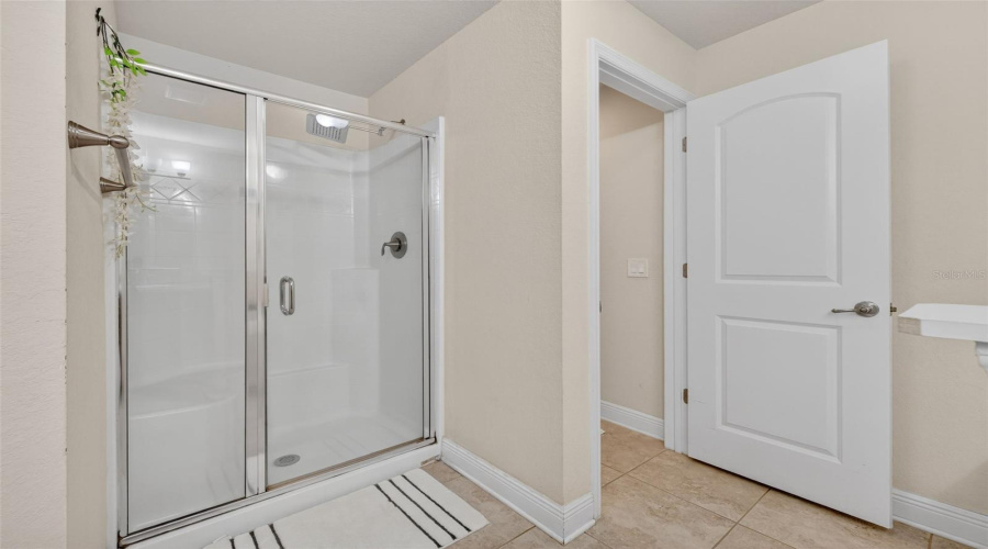 DAVENPORT, Florida 33837, 4 Bedrooms Bedrooms, ,3 BathroomsBathrooms,Residential,For Sale,BUCHANNAN,0,MFRO6362369