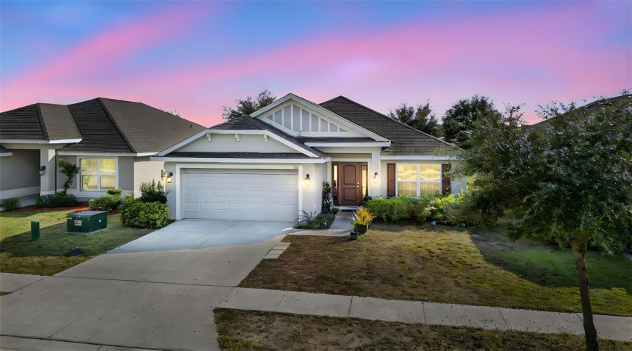 DAVENPORT, Florida 33837, 4 Bedrooms Bedrooms, ,3 BathroomsBathrooms,Residential,For Sale,BUCHANNAN,0,MFRO6362369