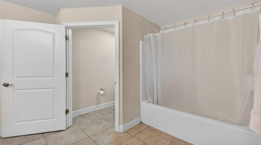 DAVENPORT, Florida 33837, 4 Bedrooms Bedrooms, ,3 BathroomsBathrooms,Residential,For Sale,BUCHANNAN,0,MFRO6362369