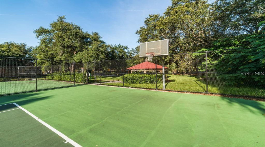 Kissimmee, Florida 34747, 5 Bedrooms Bedrooms, ,4 Bathroomsbathrooms,Residential,For Sale,Palm Harbor,0,Mfrs5149105