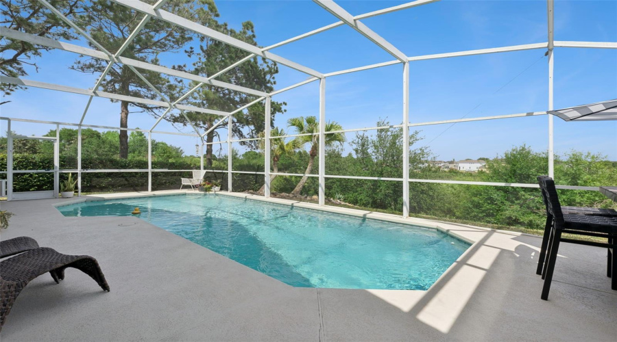 DAVENPORT, Florida 33896, 4 Bedrooms Bedrooms, ,3 BathroomsBathrooms,Residential,For Sale,WINDSOR,0,MFRS5144046