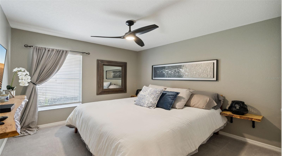 DAVENPORT, Florida 33896, 4 Bedrooms Bedrooms, ,3 BathroomsBathrooms,Residential,For Sale,WINDSOR,0,MFRS5144046