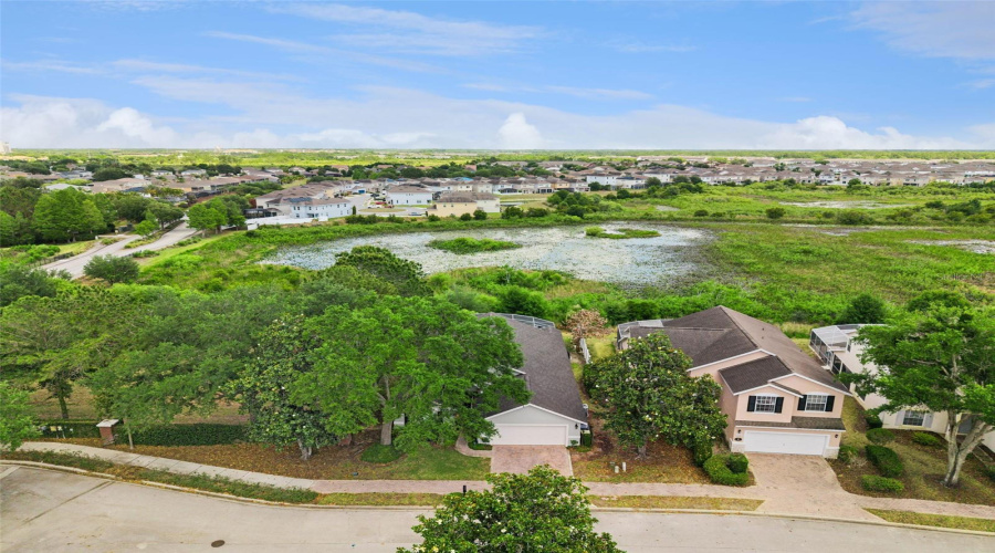 DAVENPORT, Florida 33896, 4 Bedrooms Bedrooms, ,3 BathroomsBathrooms,Residential,For Sale,WINDSOR,0,MFRS5144046