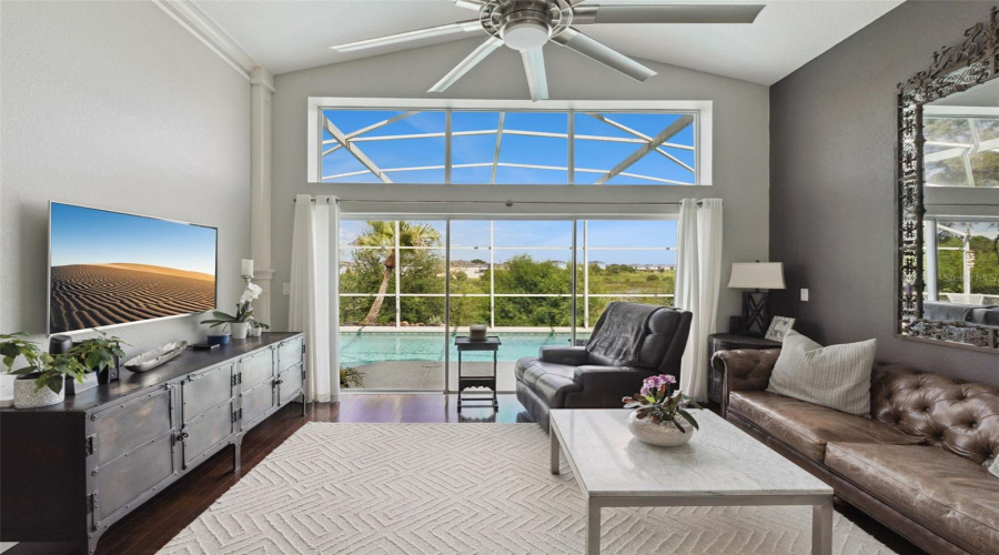 DAVENPORT, Florida 33896, 4 Bedrooms Bedrooms, ,3 BathroomsBathrooms,Residential,For Sale,WINDSOR,0,MFRS5144046