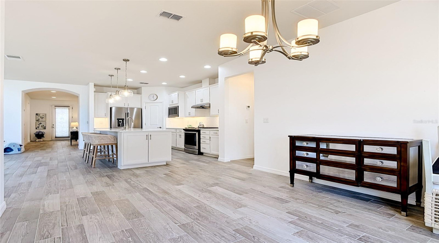 DAVENPORT, Florida 33837, 3 Bedrooms Bedrooms, ,2 BathroomsBathrooms,Residential,For Sale,MONTORO,0,MFRO6403550