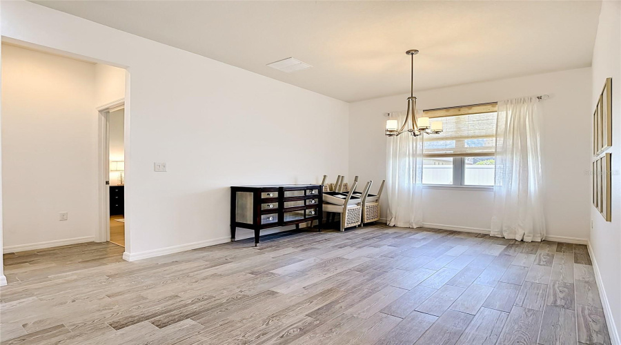DAVENPORT, Florida 33837, 3 Bedrooms Bedrooms, ,2 BathroomsBathrooms,Residential,For Sale,MONTORO,0,MFRO6403550