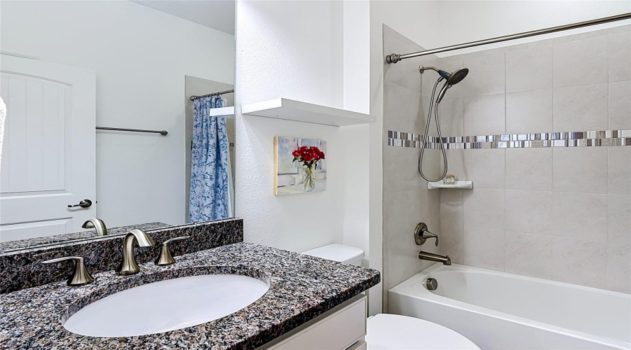 DAVENPORT, Florida 33837, 3 Bedrooms Bedrooms, ,2 BathroomsBathrooms,Residential,For Sale,MONTORO,0,MFRO6403550