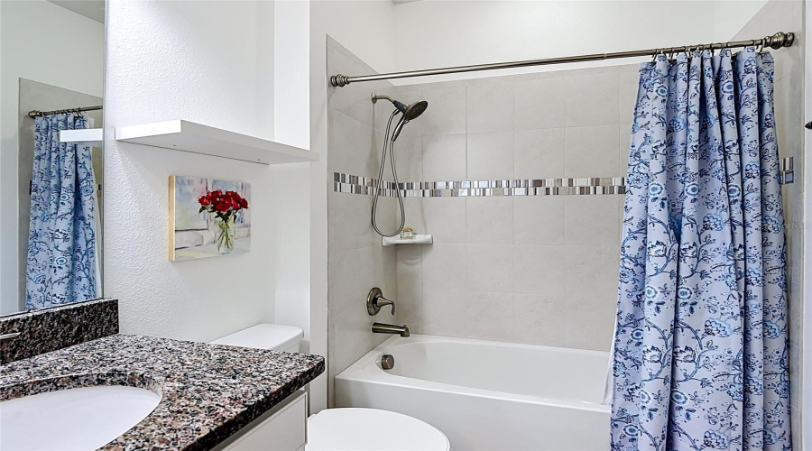 DAVENPORT, Florida 33837, 3 Bedrooms Bedrooms, ,2 BathroomsBathrooms,Residential,For Sale,MONTORO,0,MFRO6403550