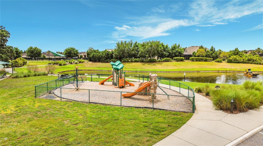 DAVENPORT, Florida 33837, 3 Bedrooms Bedrooms, ,2 BathroomsBathrooms,Residential,For Sale,MONTORO,0,MFRO6403550