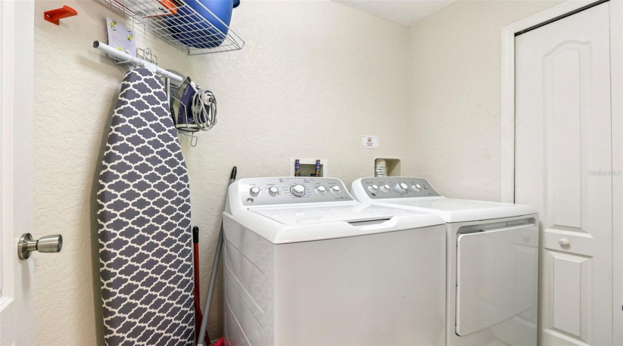 DAVENPORT, Florida 33897, 3 Bedrooms Bedrooms, ,3 BathroomsBathrooms,Residential,For Sale,CALABRIA,0,MFRO6327908