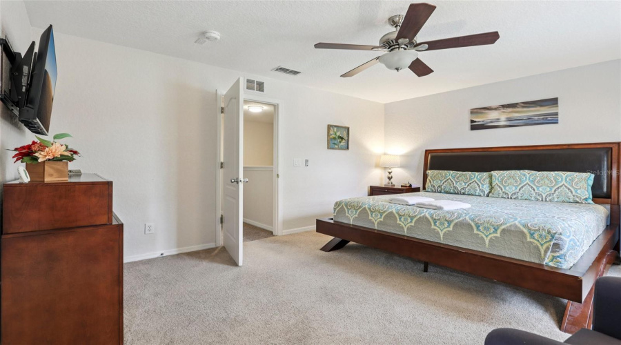 DAVENPORT, Florida 33897, 3 Bedrooms Bedrooms, ,3 BathroomsBathrooms,Residential,For Sale,CALABRIA,0,MFRO6327908