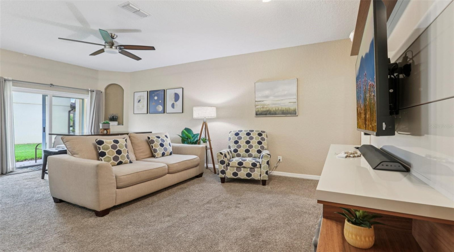 DAVENPORT, Florida 33897, 3 Bedrooms Bedrooms, ,3 BathroomsBathrooms,Residential,For Sale,CALABRIA,0,MFRO6327908
