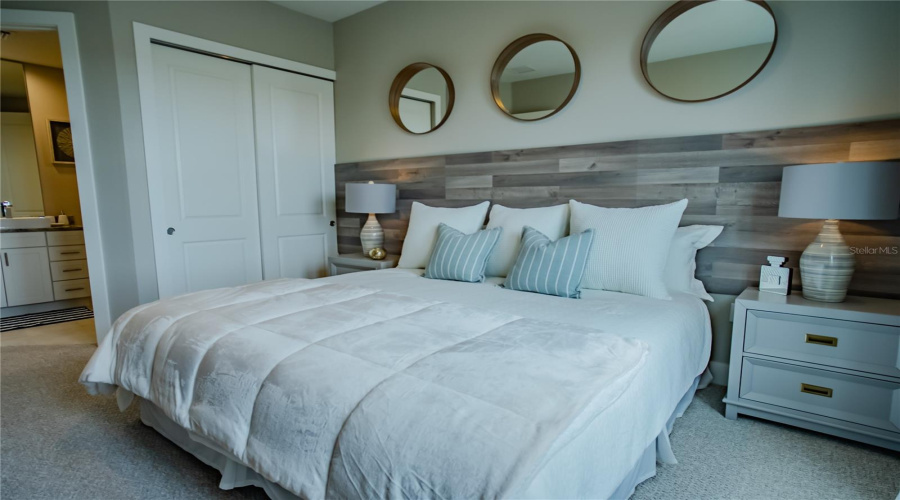 KISSIMMEE, Florida 34747, 5 Bedrooms Bedrooms, ,5 BathroomsBathrooms,Residential,For Sale,SUNNY DREAMS,0,MFRO6357540