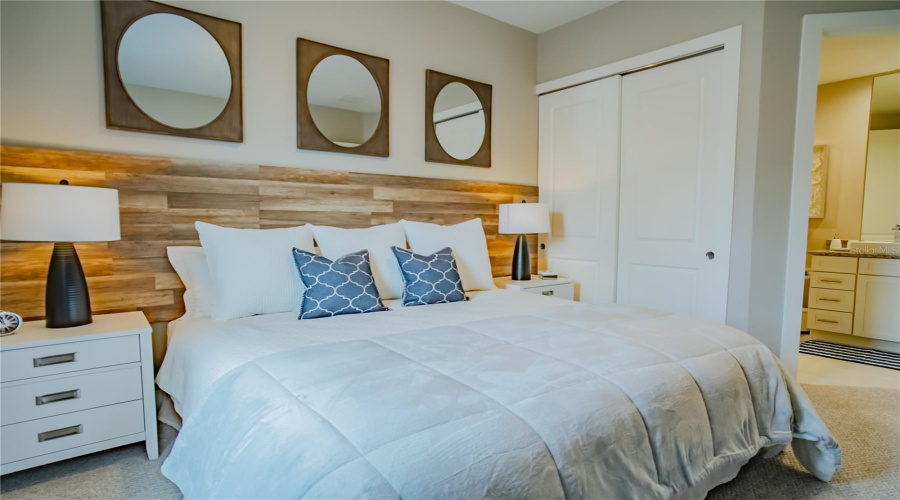 KISSIMMEE, Florida 34747, 5 Bedrooms Bedrooms, ,5 BathroomsBathrooms,Residential,For Sale,SUNNY DREAMS,0,MFRO6357540