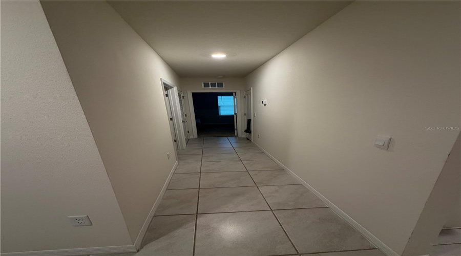 DAVENPORT, Florida 33837, 3 Bedrooms Bedrooms, ,2 BathroomsBathrooms,Residential,For Sale,BERRY,0,MFRS5149178