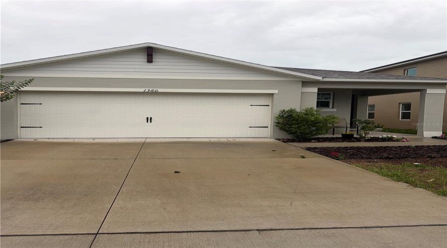 DAVENPORT, Florida 33837, 3 Bedrooms Bedrooms, ,2 BathroomsBathrooms,Residential,For Sale,BERRY,0,MFRS5149178