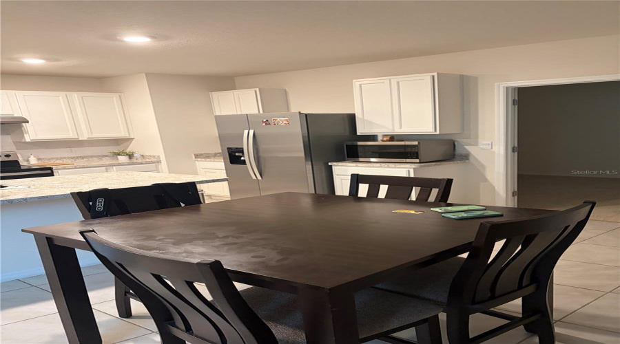 DAVENPORT, Florida 33837, 3 Bedrooms Bedrooms, ,2 BathroomsBathrooms,Residential,For Sale,BERRY,0,MFRS5149178