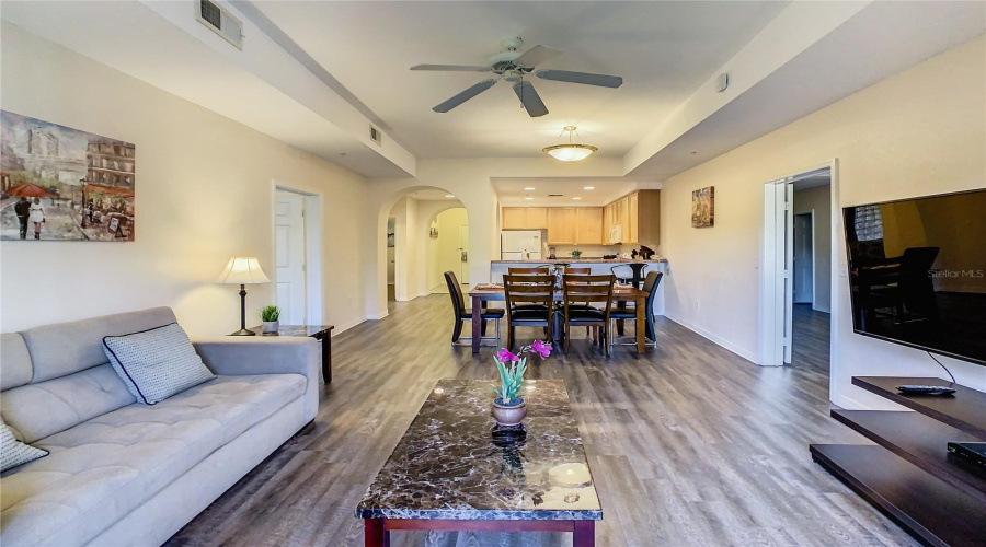 KISSIMMEE, Florida 34747, 3 Bedrooms Bedrooms, ,2 BathroomsBathrooms,Residential,For Sale,TREASURE TROVE,0,MFRO6304247