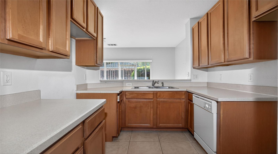 DAVENPORT, Florida 33897, 2 Bedrooms Bedrooms, ,2 BathroomsBathrooms,Residential,For Sale,BEXLEY,0,MFRO6396958