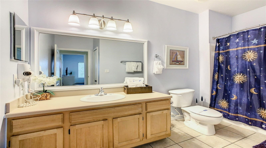 KISSIMMEE, Florida 34746, 2 Bedrooms Bedrooms, ,2 BathroomsBathrooms,Residential,For Sale,BONFIRE BEACH,0,MFRO6404782