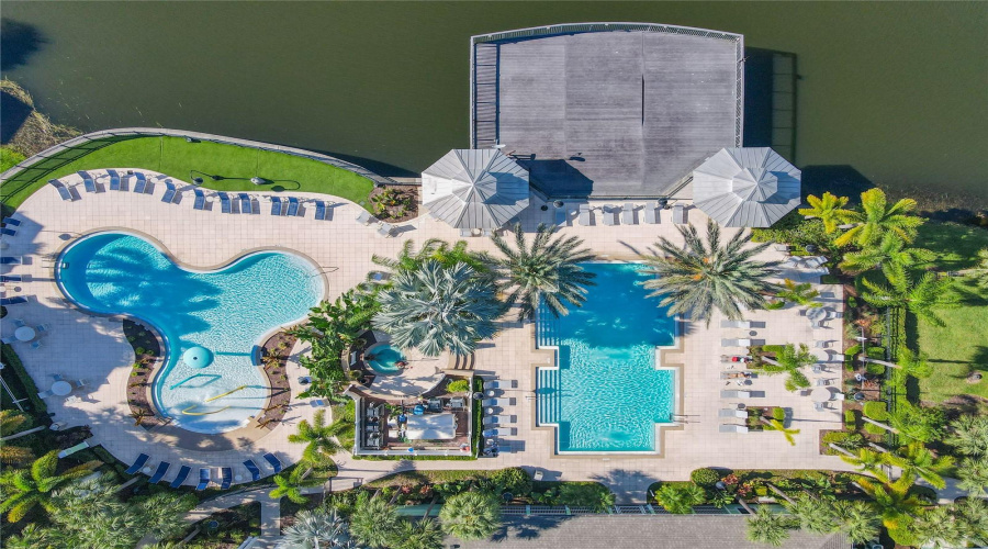 KISSIMMEE, Florida 34746, 2 Bedrooms Bedrooms, ,2 BathroomsBathrooms,Residential,For Sale,BONFIRE BEACH,0,MFRO6404782