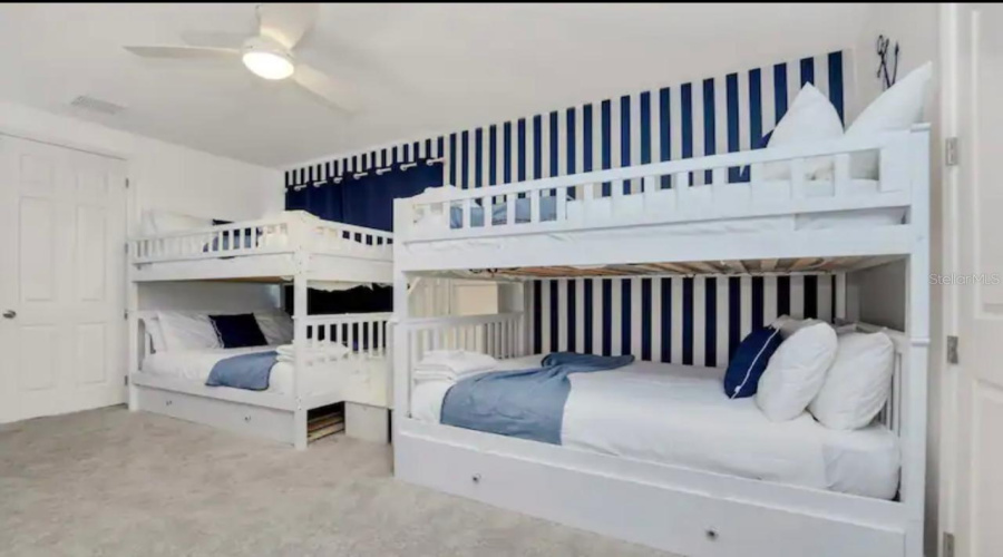KISSIMMEE, Florida 34747, 6 Bedrooms Bedrooms, ,5 BathroomsBathrooms,Residential,For Sale,SAWYER PALM,0,MFRO6381814