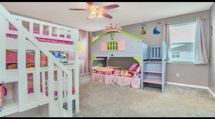 KISSIMMEE, Florida 34747, 6 Bedrooms Bedrooms, ,5 BathroomsBathrooms,Residential,For Sale,SAWYER PALM,0,MFRO6381814