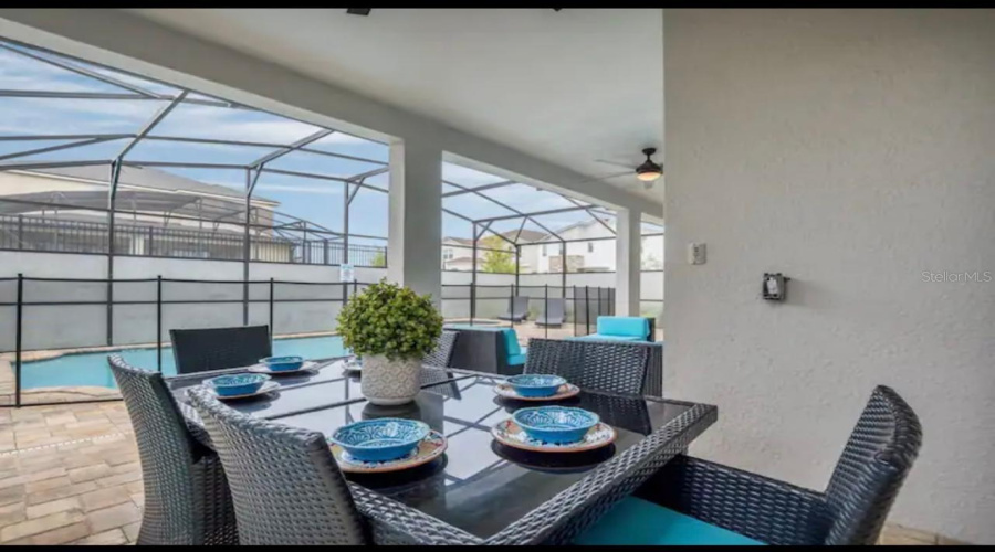KISSIMMEE, Florida 34747, 6 Bedrooms Bedrooms, ,5 BathroomsBathrooms,Residential,For Sale,SAWYER PALM,0,MFRO6381814