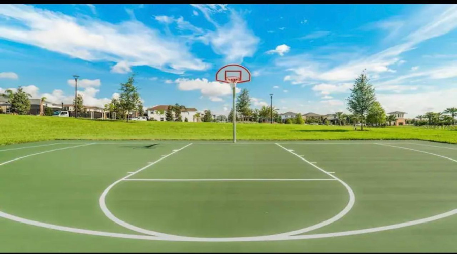 KISSIMMEE, Florida 34747, 6 Bedrooms Bedrooms, ,5 BathroomsBathrooms,Residential,For Sale,SAWYER PALM,0,MFRO6381814