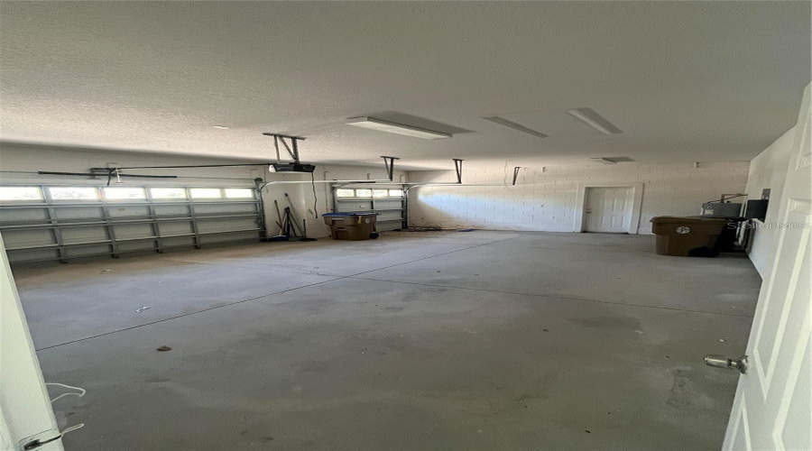 KISSIMMEE, Florida 34746, 4 Bedrooms Bedrooms, ,3 BathroomsBathrooms,Residential,For Sale,VALLEYVIEW,0,MFRS5148852