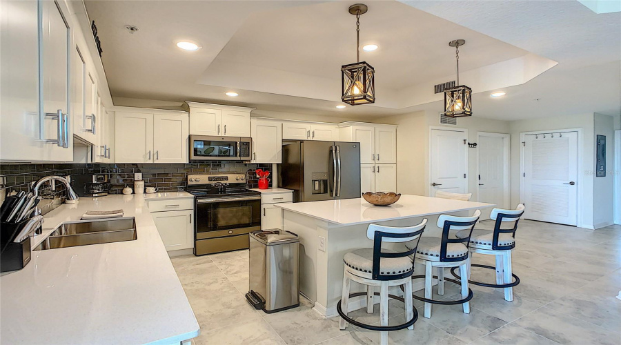 KISSIMMEE, Florida 34746, 3 Bedrooms Bedrooms, ,2 BathroomsBathrooms,Residential,For Sale,PARADOX,0,MFRO6403226