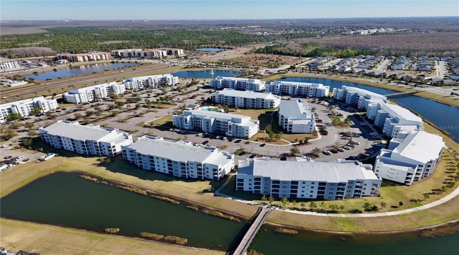 KISSIMMEE, Florida 34746, 3 Bedrooms Bedrooms, ,2 BathroomsBathrooms,Residential,For Sale,PARADOX,0,MFRO6403226