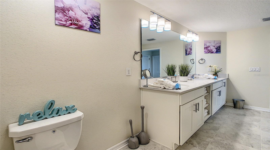 KISSIMMEE, Florida 34746, 3 Bedrooms Bedrooms, ,2 BathroomsBathrooms,Residential,For Sale,PARADOX,0,MFRO6403226