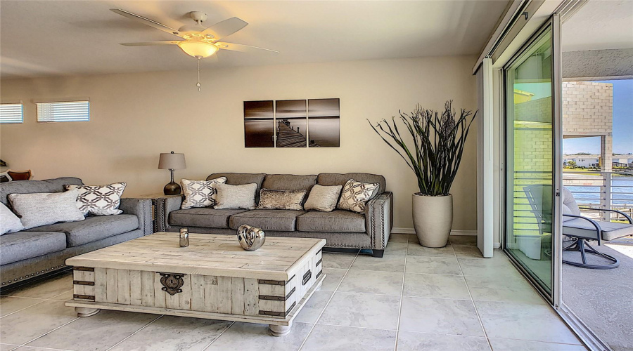 KISSIMMEE, Florida 34746, 3 Bedrooms Bedrooms, ,2 BathroomsBathrooms,Residential,For Sale,PARADOX,0,MFRO6403226