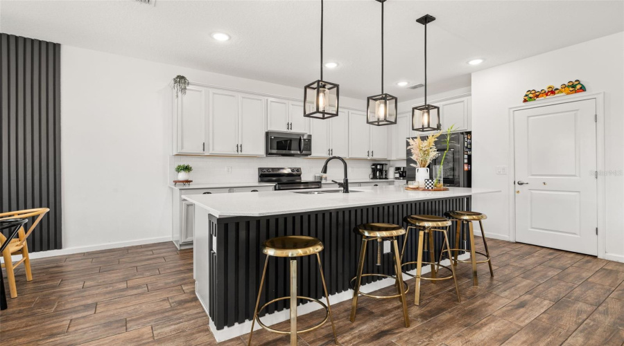 DAVENPORT, Florida 33837, 4 Bedrooms Bedrooms, ,3 BathroomsBathrooms,Residential,For Sale,GRAZIE,0,MFRS5149210