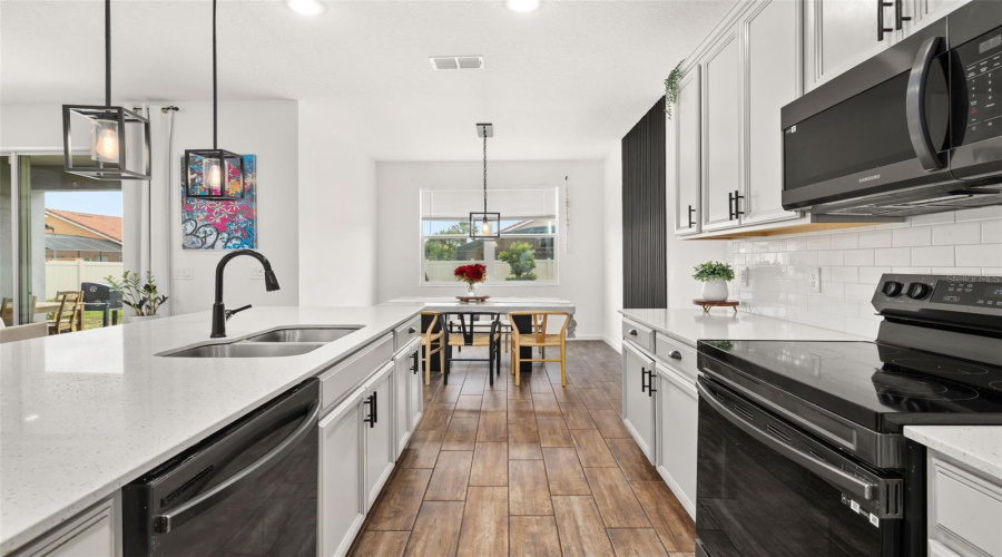 DAVENPORT, Florida 33837, 4 Bedrooms Bedrooms, ,3 BathroomsBathrooms,Residential,For Sale,GRAZIE,0,MFRS5149210