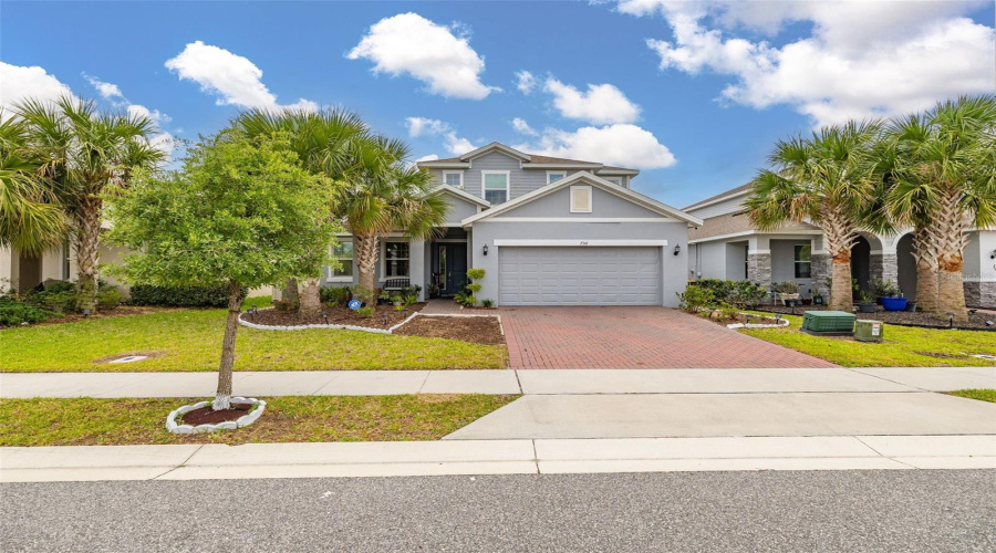 DAVENPORT, Florida 33837, 4 Bedrooms Bedrooms, ,3 BathroomsBathrooms,Residential,For Sale,GRAZIE,0,MFRS5149210