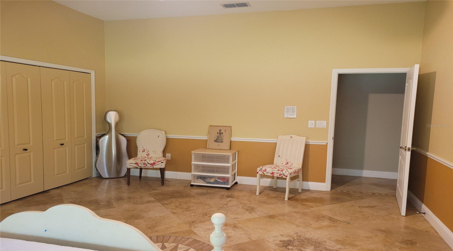KISSIMMEE, Florida 34746, 5 Bedrooms Bedrooms, ,2 BathroomsBathrooms,Residential,For Sale,APPALOOSA,0,MFRTB8502920