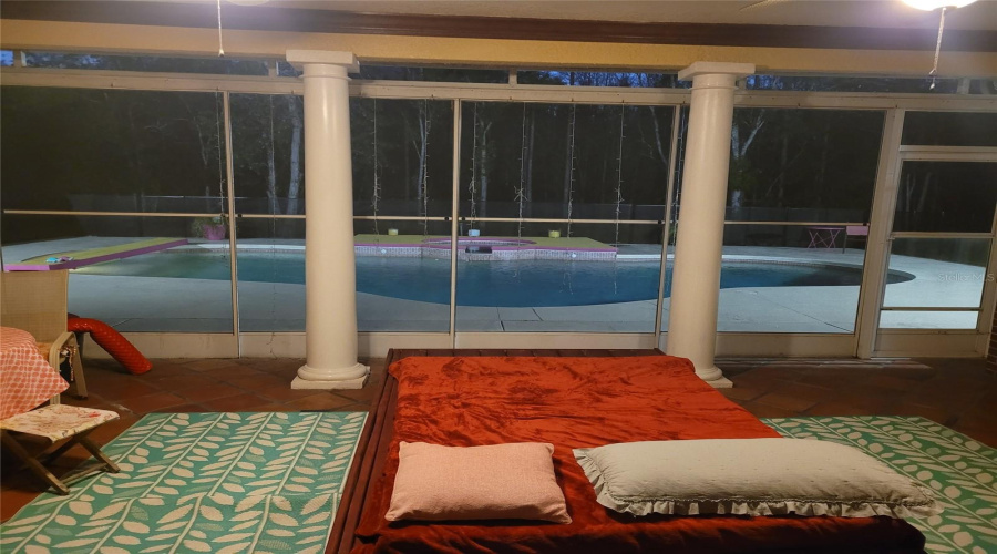 KISSIMMEE, Florida 34746, 5 Bedrooms Bedrooms, ,2 BathroomsBathrooms,Residential,For Sale,APPALOOSA,0,MFRTB8502920