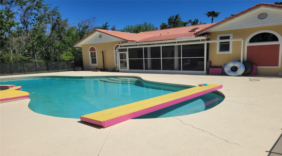 KISSIMMEE, Florida 34746, 5 Bedrooms Bedrooms, ,2 BathroomsBathrooms,Residential,For Sale,APPALOOSA,0,MFRTB8502920