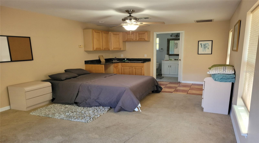 KISSIMMEE, Florida 34746, 5 Bedrooms Bedrooms, ,2 BathroomsBathrooms,Residential,For Sale,APPALOOSA,0,MFRTB8502920