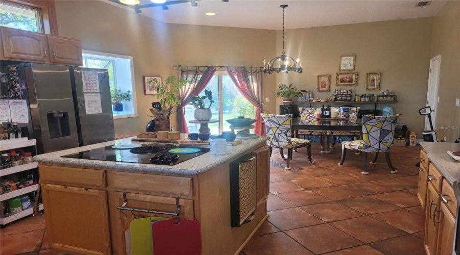 KISSIMMEE, Florida 34746, 5 Bedrooms Bedrooms, ,2 BathroomsBathrooms,Residential,For Sale,APPALOOSA,0,MFRTB8502920