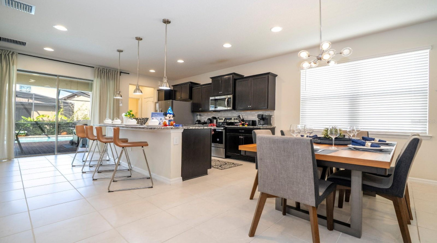 KISSIMMEE, Florida 34747, 5 Bedrooms Bedrooms, ,5 BathroomsBathrooms,Residential,For Sale,BENGAL,0,MFRO6402816