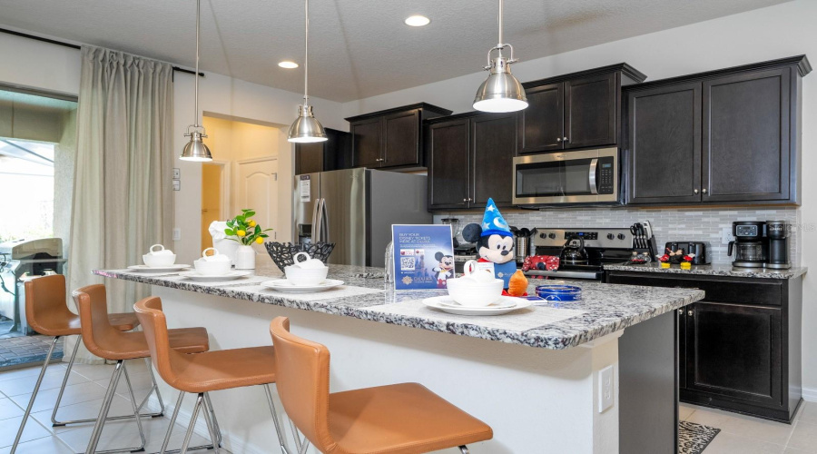 KISSIMMEE, Florida 34747, 5 Bedrooms Bedrooms, ,5 BathroomsBathrooms,Residential,For Sale,BENGAL,0,MFRO6402816
